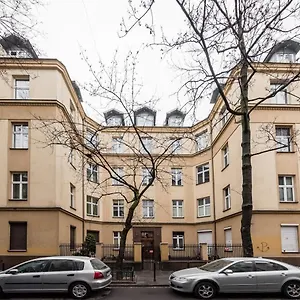  Apartamento Hugo